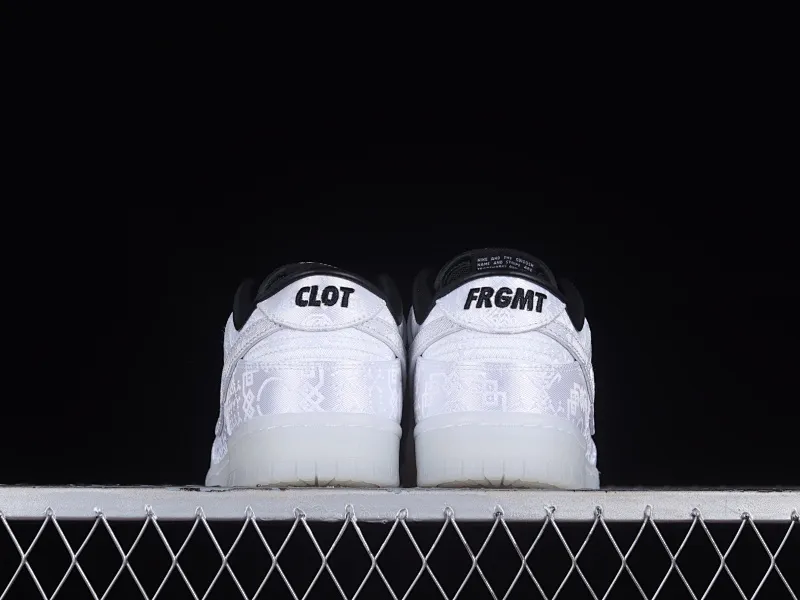 All Categories Nk SB Dunk Series Nk SB Dunk Low Low-top sneakers F version Nk Dunk Low x Fragment